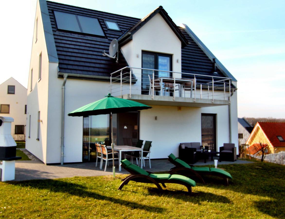 HAUS BELLEVUE / OG-Fewo Göhren-Lebbin Exterior foto